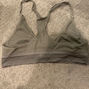 Lululemon comfortable sports bra S